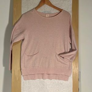 pink sweater